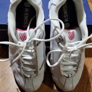Size 8 Womans K.Swiss Shoes